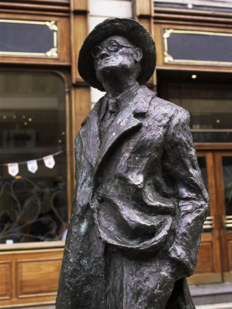 Statue of James Joyce, O'Connell Street, Dublin